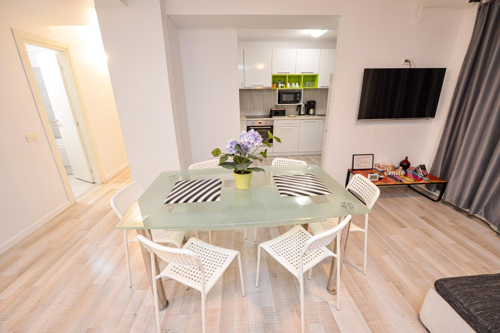 Ideal Accommodation Old Town بوخارست المظهر الخارجي الصورة